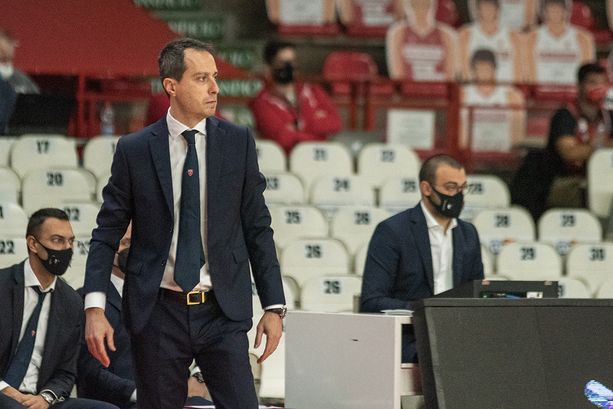 Quei cazzotti restituiti, quell’equilibrio che tutto cambia, quei campioni tornati normali: ora sì che il finale della storia potrà essere bello