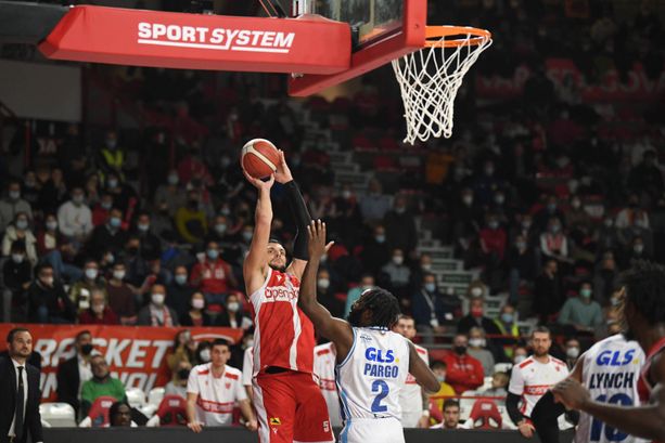 Nei panni di Adriano Vertemati e Alessandro Gentile