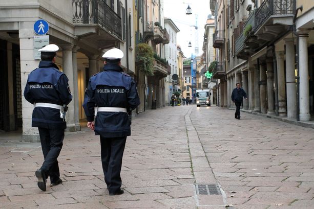 A Varese in un anno 571 incidenti stradali, oltre 47mila multe e cinquemila punti decurtati