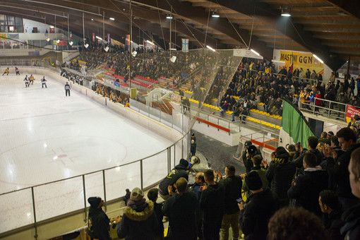 LETTERA AI MASTINI. «Anche quando vi sembrerà tutto perduto, noi ci saremo. I nostri tamburi saranno i vostri colpi in balaustra»