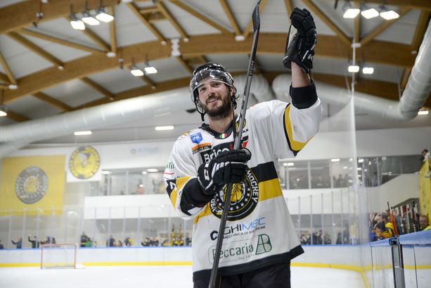 IL COLPACCIO DEI MASTINI Desautels è tornato. Ma non se ne era mai andato... IL COLPACCIO DEI MASTINI Desautels è tornato. Ma non se ne era mai andato...