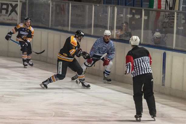 Partite interne a Como, cinque arrivederci e cinque arrivi: i Mastini non mollano e trovano nuove strade per reagire a mille difficoltà Partite interne a Como, cinque arrivederci e cinque arrivi: i Mastini non mollano e trovano nuove strade per reagire a mille difficoltà