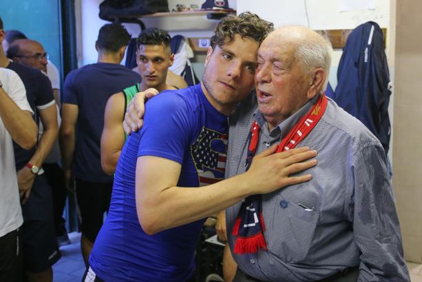 Max Di Caro: «Il sogno di una vita per chi fa calcio? Ricevere la riconoscenza di giocatori e tifosi avuta da Percassi...»