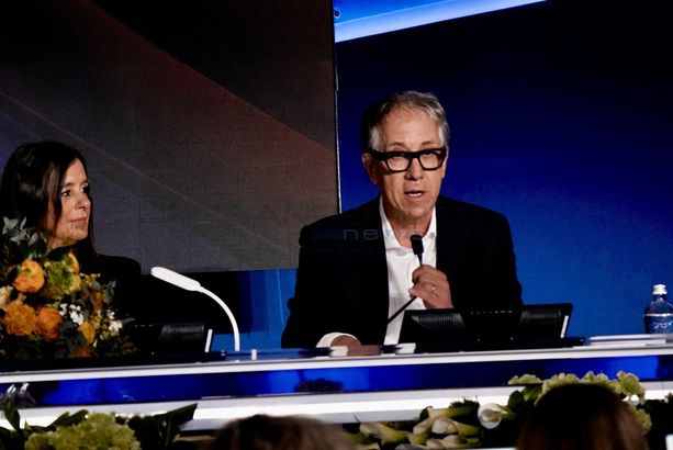 Sanremo, il sindaco Biancheri saluta il Festival dopo 10 anni: “È patrimonio della città e del Paese” Sanremo, il sindaco Biancheri saluta il Festival dopo 10 anni: “È patrimonio della città e del Paese”