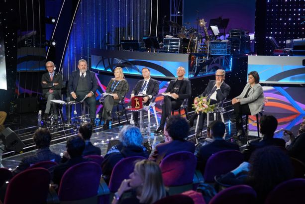 Sanremo Giovani apre la strada verso il Festival, il sindaco Biancheri: “Bello spettacolo e ottima promozione per la città” Sanremo Giovani apre la strada verso il Festival, il sindaco Biancheri: “Bello spettacolo e ottima promozione per la città”