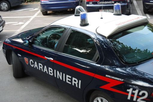Dà in escandescenza in piazza a Vigone: in ospedale per accertamenti Dà in escandescenza in piazza a Vigone: in ospedale per accertamenti