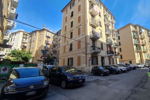 Uccide la moglie strangolandola, il Pm chiede l'ergastolo per Selami Bodi Uccide la moglie strangolandola, il Pm chiede l'ergastolo per Selami Bodi