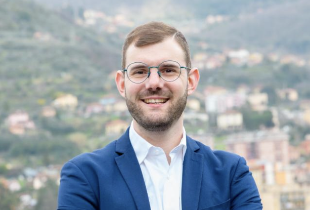 “Non servono maxi progetti, ma risposte semplici e concrete”: Lorenzo Passadore vince in Media Val Bisagno e indica la strada della discontinuità