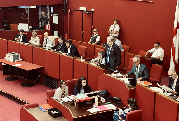 Bilancio comunale: larghe intese tra maggioranza e opposizioni. Ok a dieci punti comuni per scavalcare l'ostruzionismo Bilancio comunale: larghe intese tra maggioranza e opposizioni. Ok a dieci punti comuni per scavalcare l'ostruzionismo