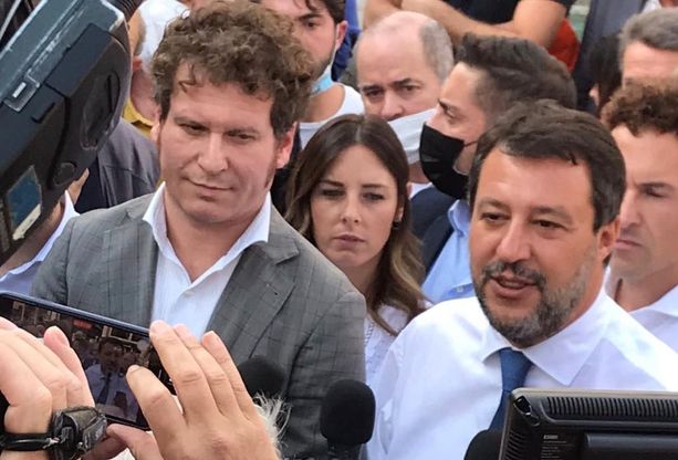 FOTO e VIDEO. Matteo Salvini da piazza XX Settembre: «Cinque anni di nulla, Galimberti fa bene ad aver paura»