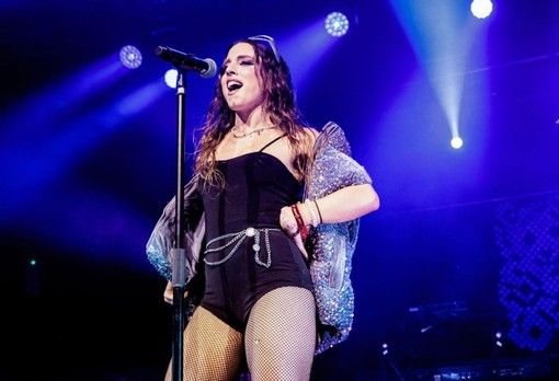 Triplica l’appuntamento live di Angelina Mango al Fabrique di Milano Triplica l’appuntamento live di Angelina Mango al Fabrique di Milano