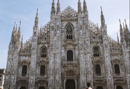 Tour estivo per Benji & Fede che tornano sul palco e chiuderanno a Milano Tour estivo per Benji & Fede che tornano sul palco e chiuderanno a Milano