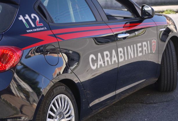 Montoggio, accoltellata dall’ex compagno durante una lite: i vicini allertano i carabinieri e la salvano