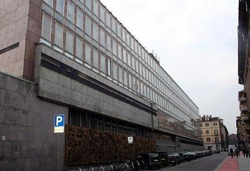 Rai, incubo fuga da Torino. Il Pd batte i pugni sul tavolo: “Cirio difenda il Piemonte” Rai, incubo fuga da Torino. Il Pd batte i pugni sul tavolo: “Cirio difenda il Piemonte”