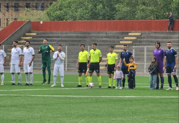 Calcio. Tre punti contro l'Athletic e per il Celle Varazze sarà Serie D. La webcronaca dalla Sciorba (LIVE) Calcio. Tre punti contro l'Athletic e per il Celle Varazze sarà Serie D. La webcronaca dalla Sciorba (LIVE)