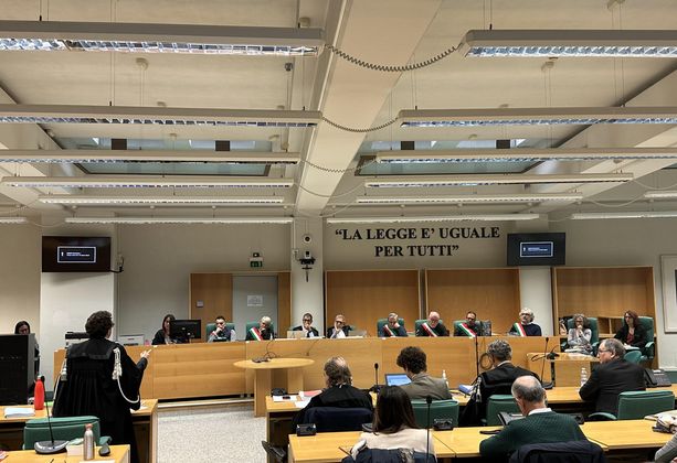 Processo al gioielliere: per Roggero l'accusa chiede 14 anni di carcere Processo al gioielliere: per Roggero l'accusa chiede 14 anni di carcere