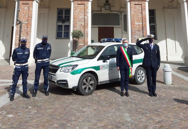 Covid: Il sindaco di Chivasso osserva un minuto di silenzio per le vittime e per l'impegno degli operatori sanitari