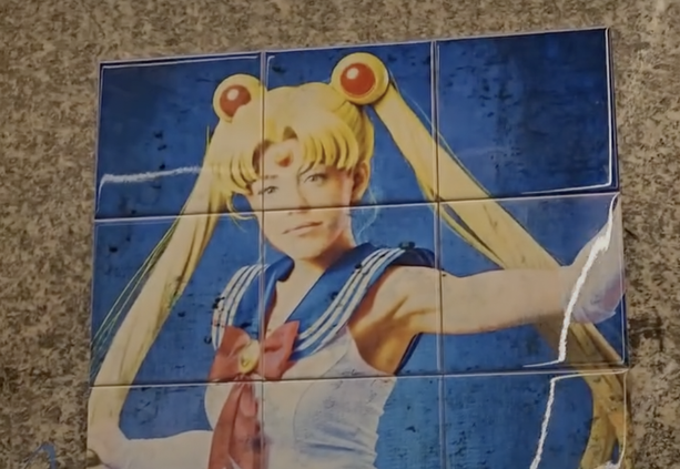 Tiler trasforma Silvia Salis in Sailor Moon, se la denuncia pop fa bene alla città