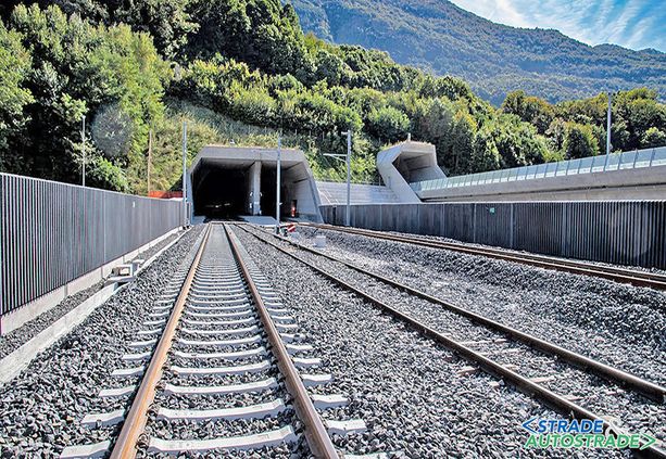 La galleria di base del monte Ceneri avvina gli incanti del Ticino alla Lombardia La galleria di base del monte Ceneri avvina gli incanti del Ticino alla Lombardia