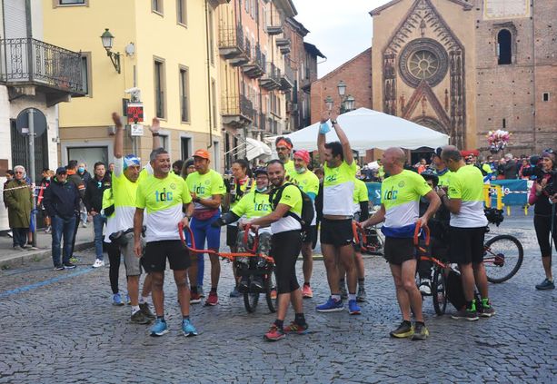 Il Trail delle Colline sempre più inclusivo: Hope Running riceve la targa al Merito Sportivo e Sociale Il Trail delle Colline sempre più inclusivo: Hope Running riceve la targa al Merito Sportivo e Sociale