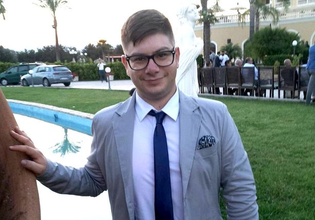 Colto da malore, muore sul volo Torino-Lamezia: la procura apre un'inchiesta e dispone autopsia