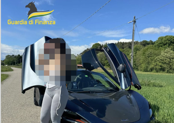 Evasione da un milione e mezzo di euro, autrice di contenuti per adulti denunciata dalla Guardia di Finanza