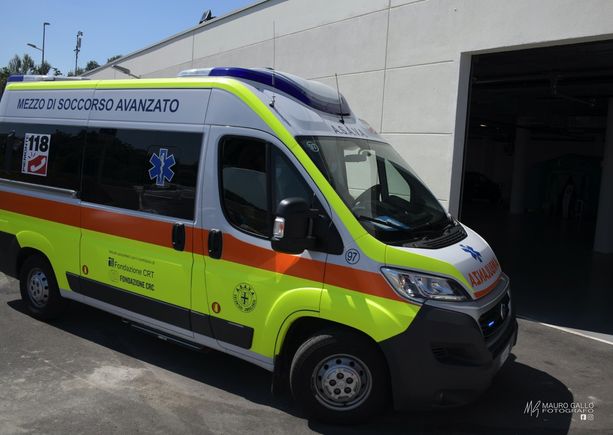 Alba, donna investita da un’auto mentre attraversa via Dario Scaglione