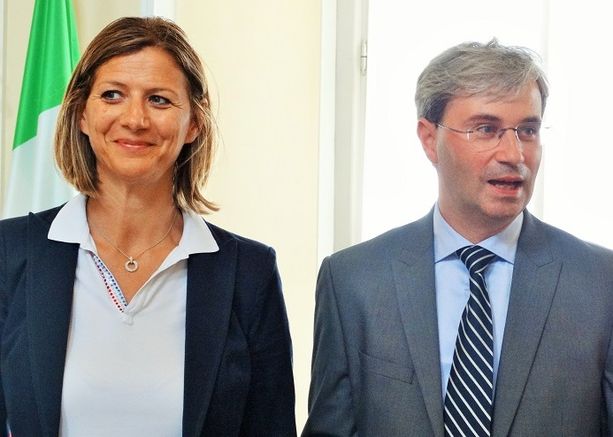 Rimpasto di deleghe in giunta: a Galimberti la polizia locale, alla Perusin il recovery plan