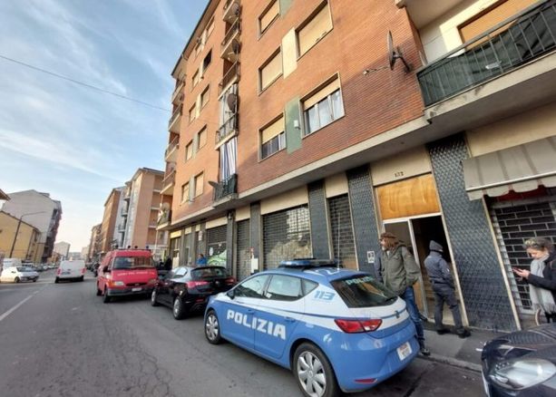 Blitz in corso Casale: 25 denunciati per occupazione abusiva di edifici e furto di energia elettrica