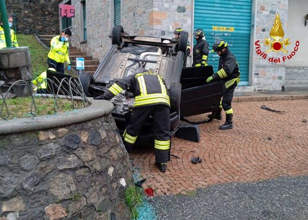 Morazzone e Bonifati uniti dal dolore per la morte di Fausto Mollo: «Ciao dolce ragazzo, riposa in pace Morazzone e Bonifati uniti dal dolore per la morte di Fausto Mollo: «Ciao dolce ragazzo, riposa in pace