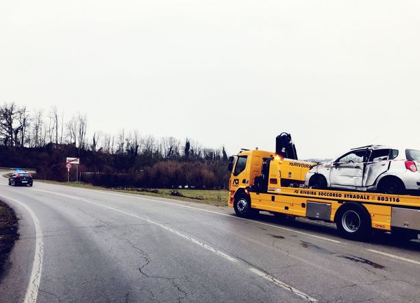 Morta la donna 55enne coinvolta nell'incidente a Farigliano sulla Fondovalle