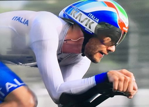 Ganna positivo al Covid costretto a lasciare il Giro d'Italia