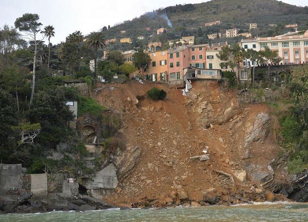 Nervi, il Comune pronto a investire 550 mila euro per la messa in sicurezza del litorale della frana di Capolungo Nervi, il Comune pronto a investire 550 mila euro per la messa in sicurezza del litorale della frana di Capolungo
