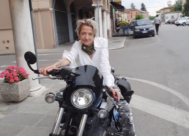 Tragedia in val di Vara: turista trovata morta in hotel, fermato il marito Tragedia in val di Vara: turista trovata morta in hotel, fermato il marito