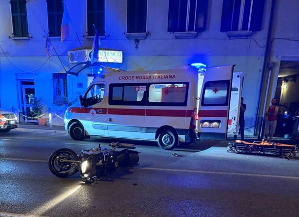 Motociclista di Gorla Minore muore in provincia di Como