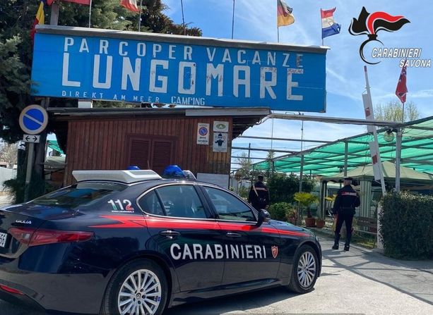 Detenuto evade dall'ospedale per andare a trovare l'ex compagna: era stato arrestato per l'incendio al camping Lungomare di Albenga Detenuto evade dall'ospedale per andare a trovare l'ex compagna: era stato arrestato per l'incendio al camping Lungomare di Albenga