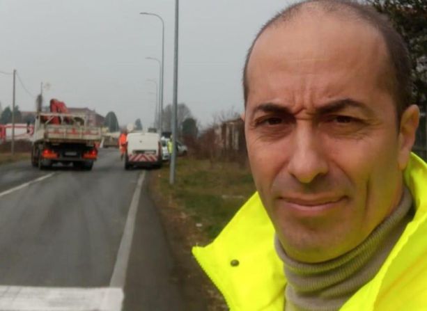 Si rompe una tubatura del gas a Mappano: due famiglie evacuate