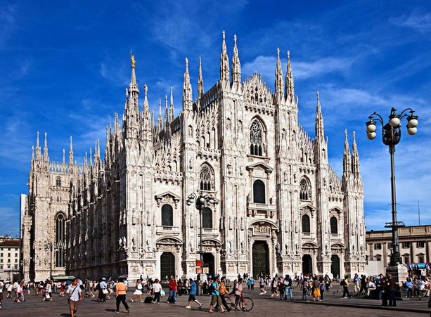 ‘Helmut Newton. Legacy’: nelle sale di Palazzo Reale a Milano arriva la retrospettiva