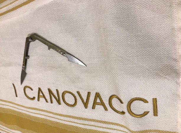 Centro storico, furto nel ristorante 'I Canovacci' di via Macelli di Soziglia