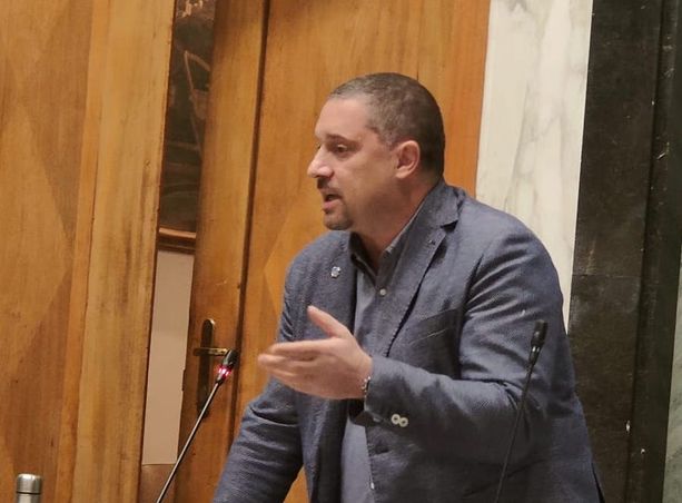Elezioni a Imperia, il M5S correrà da solo. Stefano Semeria: “Dal Pd tante parole zero fatti e scorrettezze”