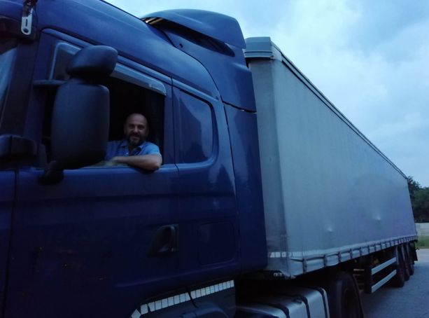 La disperazione viaggia con la birra: la testimonianza del lusernese Paolo Ravera La disperazione viaggia con la birra: la testimonianza del lusernese Paolo Ravera