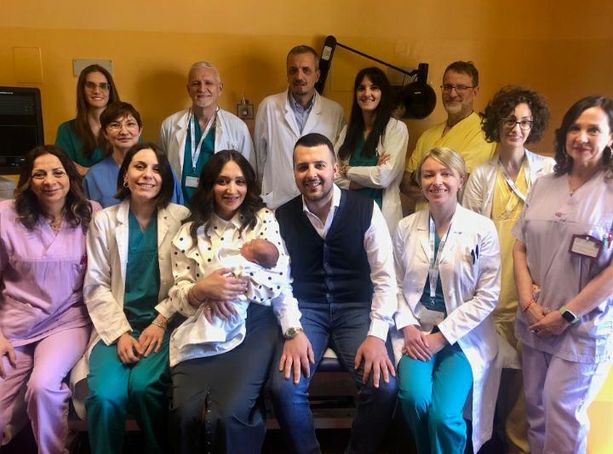 Miracolo al Mauriziano: rimosso tumore aggressivo ad una donna in gravidanza, salvi mamma e neonato