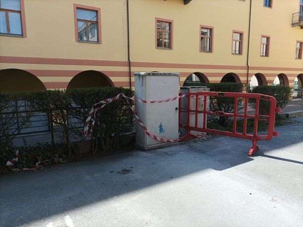 Luserna San Giovanni: incendia la centralina elettrica del mercato coperto Luserna San Giovanni: incendia la centralina elettrica del mercato coperto