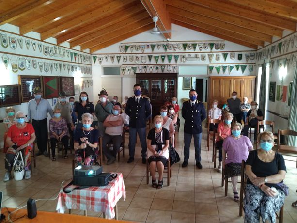 La Polizia di Stato contro le truffe agli anziani: concluse le prime tappe della campagna &quot;Non siete soli…Chiamateci sempre&quot;  (FOTOGALLERY)
