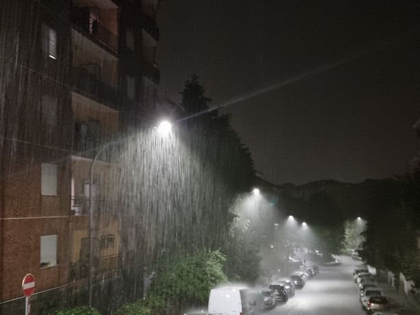 Diluvio su Asti, cadono oltre 80mm di pioggia. Allagamenti in diverse zone della città