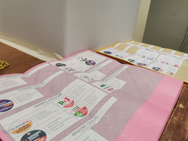 Elezioni: alle 19 drastico calo di votanti nell'Astigiano Elezioni: alle 19 drastico calo di votanti nell'Astigiano