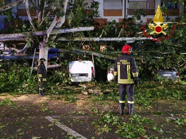 Maltempo di inizio agosto: la Regione chiede lo stato di emergenza Maltempo di inizio agosto: la Regione chiede lo stato di emergenza