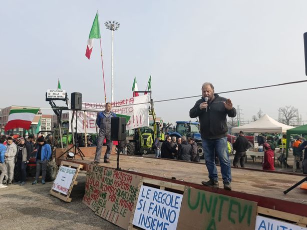 Un altro presidio degli agricoltori ad Asti, proseguirà fino al 20 febbraio