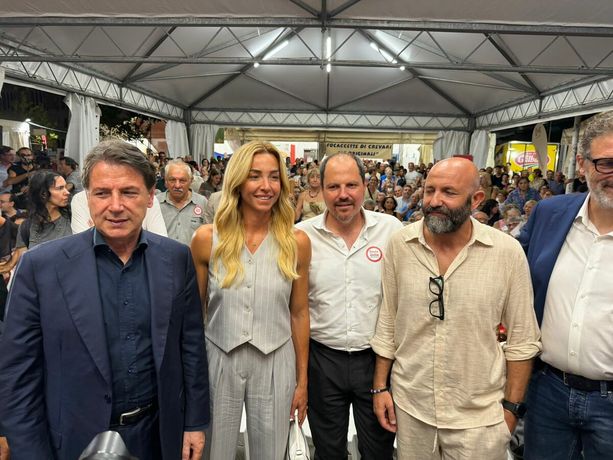 Festa dell'Unità, Conte attacca il Governo: "Zero riforme e italiani in difficoltà: Meloni vada a casa"