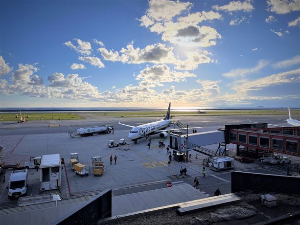 Aeroporto, il Comune di Genova pronto ad acquisire le quote, ma il prezzo non è stato stato definito